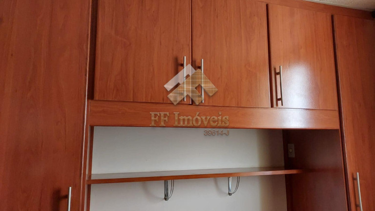 Imagem Casa com 2 Quartos à Venda, 50 m² em São Carlos