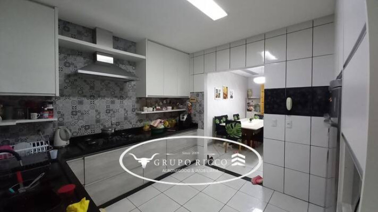 Imagem Casa com 3 Quartos à Venda, 140 m² em Jardim Helvécia - Aparecida De Goiânia