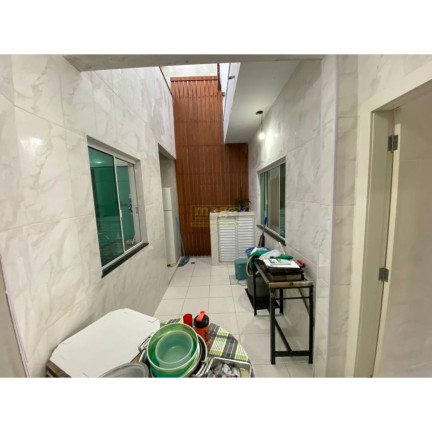 Imagem Casa com 3 Quartos à Venda, 195 m² em Centro - Balneário Camboriú
