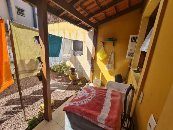 Imagem Casa de Condomínio com 2 Quartos à Venda, 72 m² em Hípica - Porto Alegre
