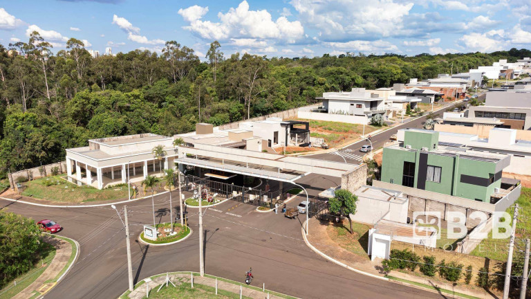 Imagem Casa com 3 Quartos à Venda, 215 m² em Spazio Verde Comendador - Bauru Imagem Casa com 3 Quartos à Venda, 215 m² em Spazio Verde Comendador - Bauru
