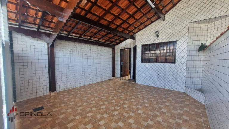 Imagem Casa com 2 Quartos à Venda, 100 m² em Maracanã - Praia Grande Imagem Casa com 2 Quartos à Venda, 100 m² em Maracanã - Praia Grande