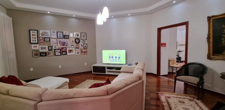 Imagem Casa com 6 Quartos à Venda, 495 m² em São Joaquim - Franca Imagem Casa com 6 Quartos à Venda, 495 m² em São Joaquim - Franca