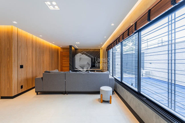 Imagem Casa com 4 Quartos à Venda, 200 m² em Indianópolis - São Paulo Imagem Casa com 4 Quartos à Venda, 200 m² em Indianópolis - São Paulo