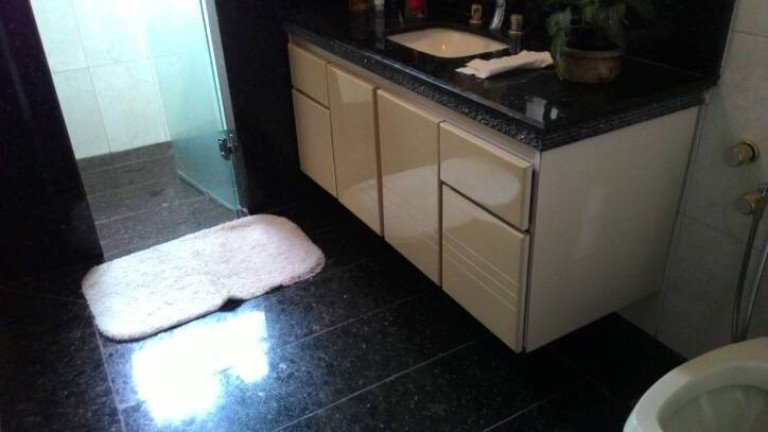 Imagem Apartamento com 4 Quartos à Venda, 250 m² em Santo Antônio - Belo Horizonte Imagem Apartamento com 4 Quartos à Venda, 250 m² em Santo Antônio - Belo Horizonte