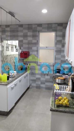 Imagem Apartamento com 4 Quartos à Venda, 200 m² em Ipanema - Rio De Janeiro Imagem Apartamento com 4 Quartos à Venda, 200 m² em Ipanema - Rio De Janeiro