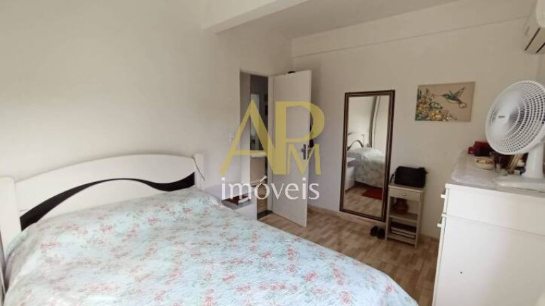 Imagem Casa com 3 Quartos à Venda, 311 m² em Fundos - Biguaçu Imagem Casa com 3 Quartos à Venda, 311 m² em Fundos - Biguaçu