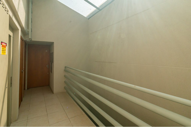 Imagem Sala Comercial à Venda, 18 m² em Cidade Baixa - Porto Alegre Imagem Sala Comercial à Venda, 18 m² em Cidade Baixa - Porto Alegre