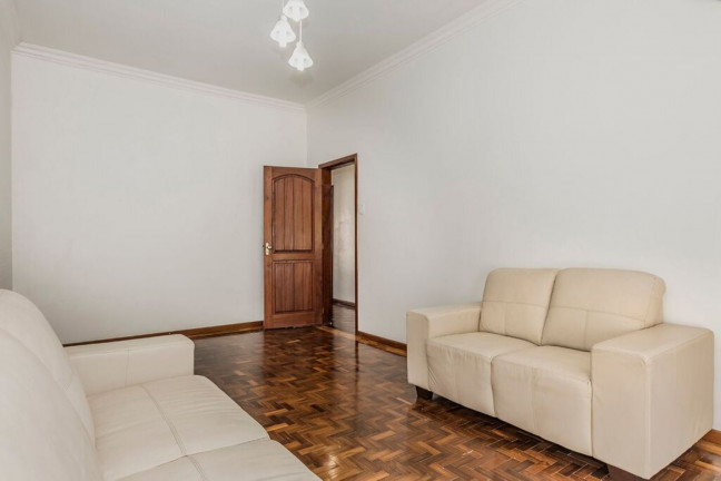 Imagem Imóvel com 3 Quartos à Venda, em Azenha - Porto Alegre Imagem Imóvel com 3 Quartos à Venda, em Azenha - Porto Alegre