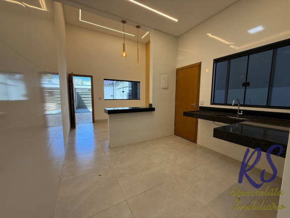 Imagem Casa com 3 Quartos à Venda, 111 m² em Residencial Recanto Do Bosque - Goiânia Imagem Casa com 3 Quartos à Venda, 111 m² em Residencial Recanto Do Bosque - Goiânia
