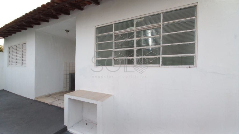 Imagem Casa com 2 Quartos à Venda, 173 m² em Jardim Aclimação - Araraquara Imagem Casa com 2 Quartos à Venda, 173 m² em Jardim Aclimação - Araraquara