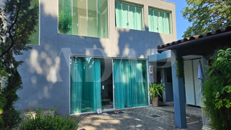 Imagem Casa com 3 Quartos à Venda, 400 m² em Vargem Pequena - Rio De Janeiro Imagem Casa com 3 Quartos à Venda, 400 m² em Vargem Pequena - Rio De Janeiro