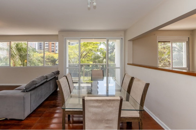 Apartamento com 3 Quartos à Venda, 127 m² em Vila Suzana - São Paulo