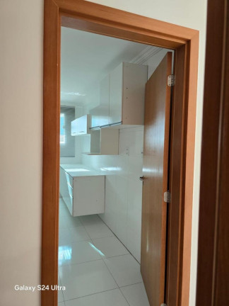 Imagem Apartamento com 3 Quartos à Venda, 75 m² em Pitangueiras - Lauro De Freitas Imagem Apartamento com 3 Quartos à Venda, 75 m² em Pitangueiras - Lauro De Freitas