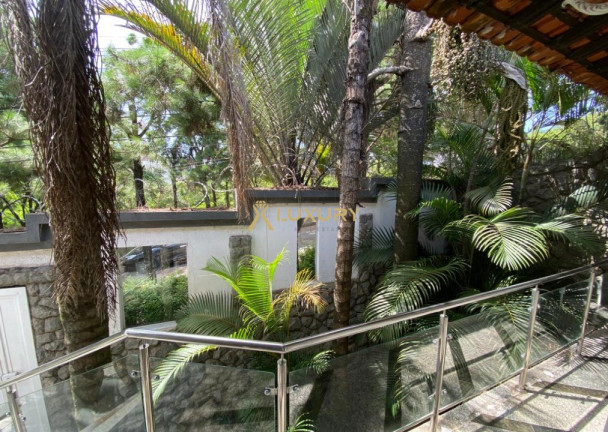 Imagem Imóvel com 4 Quartos à Venda, 359 m² em Santa Lúcia - Belo Horizonte