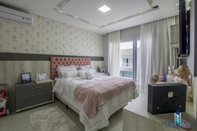 Imagem Casa com 4 Quartos à Venda, 437 m² em Santa Regina - Camboriú Imagem Casa com 4 Quartos à Venda, 437 m² em Santa Regina - Camboriú