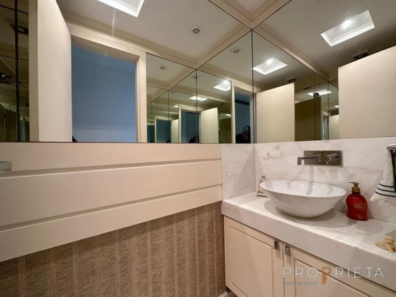 Imagem Apartamento com 3 Quartos à Venda, 125 m² em Lagoa - Rio De Janeiro Imagem Apartamento com 3 Quartos à Venda, 125 m² em Lagoa - Rio De Janeiro