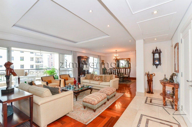 Imagem Apartamento com 4 Quartos à Venda, 633 m² em Moema - São Paulo Imagem Apartamento com 4 Quartos à Venda, 633 m² em Moema - São Paulo