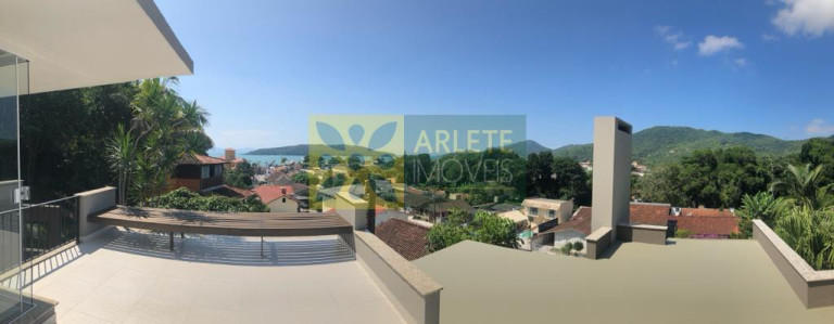 Imagem Casa com 2 Quartos à Venda, 280 m² em Centro - Porto Belo Imagem Casa com 2 Quartos à Venda, 280 m² em Centro - Porto Belo