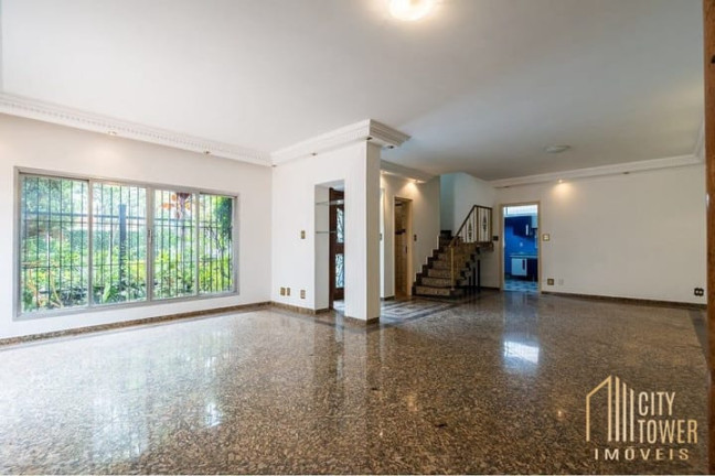 Casa com 3 Quartos à Venda, 250 m² em Planalto Paulista - São Paulo