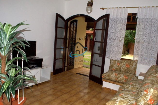 Imagem Casa com 6 Quartos à Venda,  em Massaguaçu - Caraguatatuba