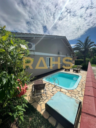 Imagem Casa com 4 Quartos à Venda, 184 m² em Santo Antônio - Joinville Imagem Casa com 4 Quartos à Venda, 184 m² em Santo Antônio - Joinville