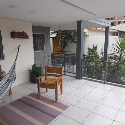 Imagem Casa com 2 Quartos à Venda, 200 m² em Alto Cafezal - Marília