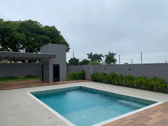 Imagem Sobrado com 3 Quartos à Venda, 841 m² em Jardim Portal Das Flores - Arapongas