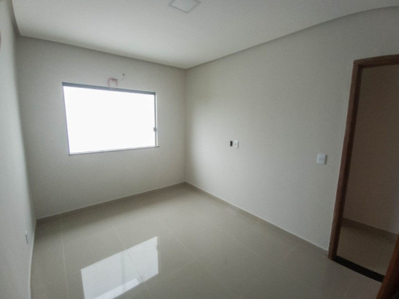 Imagem Casa com 3 Quartos à Venda, 109 m² em Parque 10 De Novembro - Manaus