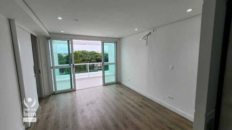 Imagem Cobertura com 2 Quartos à Venda, 131 m² em água Verde - Curitiba