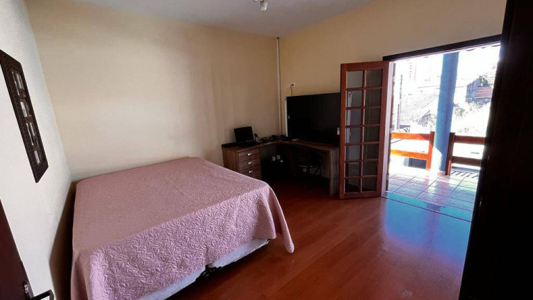 Imagem Sobrado com 3 Quartos à Venda, 333 m² em Jardim Das Nações - Taubaté Imagem Sobrado com 3 Quartos à Venda, 333 m² em Jardim Das Nações - Taubaté