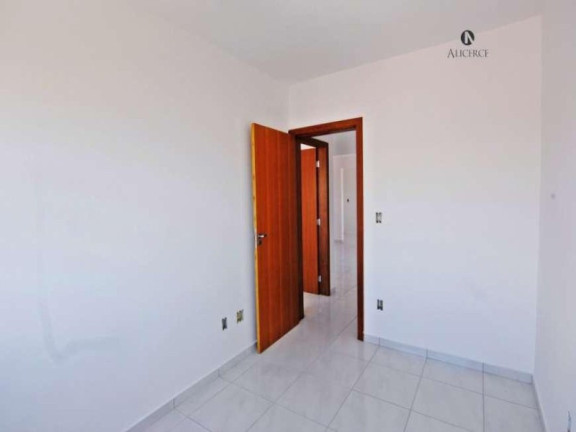 Imagem Imóvel com 2 Quartos à Venda, 65 m² em Fazenda Santo Antônio - São José
