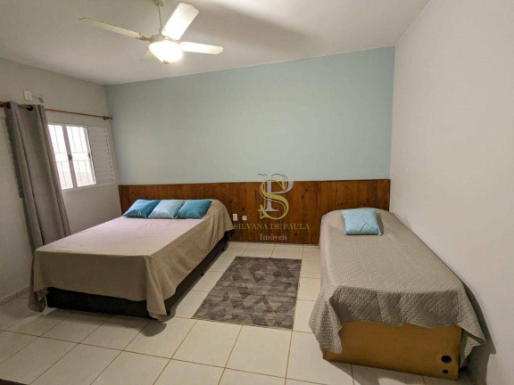 Imagem Casa com 3 Quartos à Venda, 211 m² em Jardim Estância Brasil - Atibaia