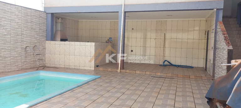 Imagem Casa com 4 Quartos à Venda, 325 m² em Planalto Verde - Ribeirão Preto