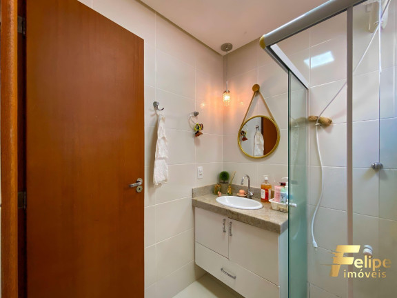 Imagem Imóvel com 3 Quartos à Venda, 80 m² em Centro - Guarapari