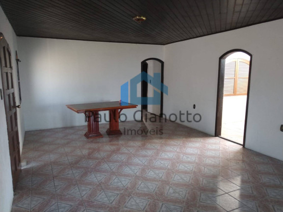 Imagem Casa com 6 Quartos à Venda, 300 m² em Jardim Araruama - Cotia Imagem Casa com 6 Quartos à Venda, 300 m² em Jardim Araruama - Cotia