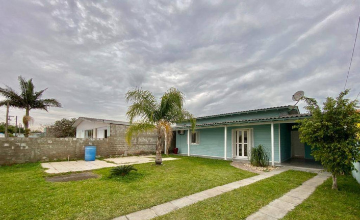 Imagem Casa com 3 Quartos à Venda, 220 m² em Zona Nova - Capão Da Canoa