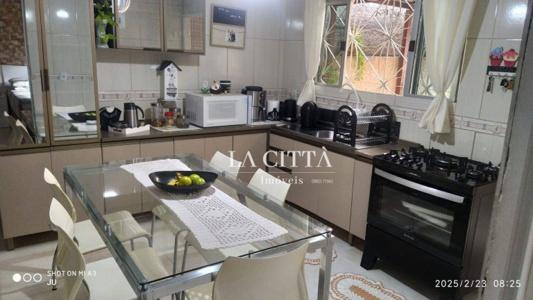 Imagem Casa com 3 Quartos à Venda, 60 m² em São Vicente - Itajaí Imagem Casa com 3 Quartos à Venda, 60 m² em São Vicente - Itajaí