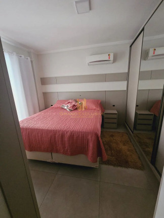 Imagem Apartamento com 3 Quartos à Venda, 89 m² em Centro - Balneário Camboriú