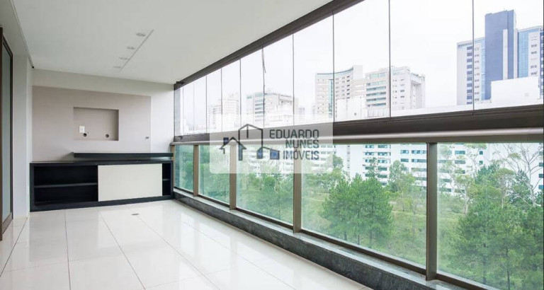 Imagem Apartamento com 4 Quartos à Venda, 227 m² em Belvedere - Belo Horizonte