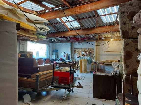 Imagem Casa com 3 Quartos à Venda, 180 m² em Sao Braz - Curitiba Imagem Casa com 3 Quartos à Venda, 180 m² em Sao Braz - Curitiba