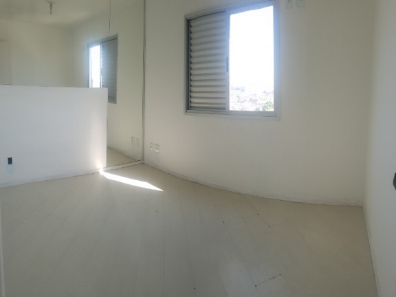 Imagem Imóvel com 3 Quartos à Venda, 50 m² em Vila Carmosina - São Paulo