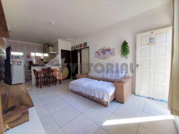 Imagem Casa com 2 Quartos à Venda, 65 m² Imagem Casa com 2 Quartos à Venda, 65 m²