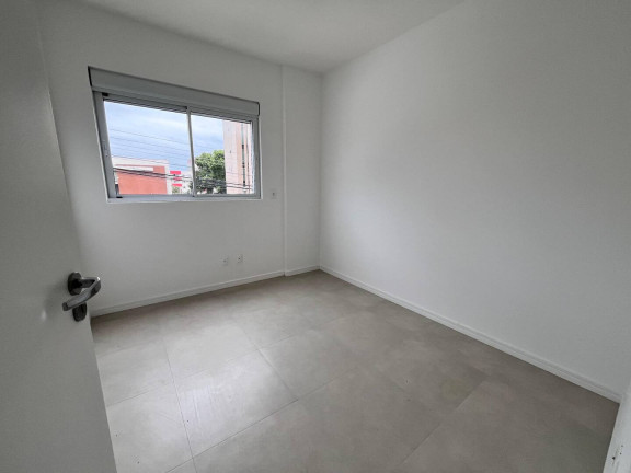 Imagem Apartamento com 3 Quartos à Venda, 85 m² em Capoeiras - Florianópolis