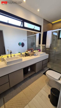 Imagem Casa com 2 Quartos à Venda, 200 m² em Vila Olímpia - São Paulo Imagem Casa com 2 Quartos à Venda, 200 m² em Vila Olímpia - São Paulo