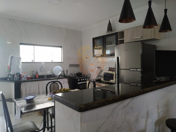 Imagem Casa com 6 Quartos à Venda, 210 m² em Serrano - Itabaiana