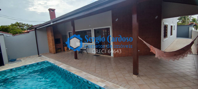 Imagem Casa com 5 Quartos à Venda, 228 m² em Grandesp - Itanhaém