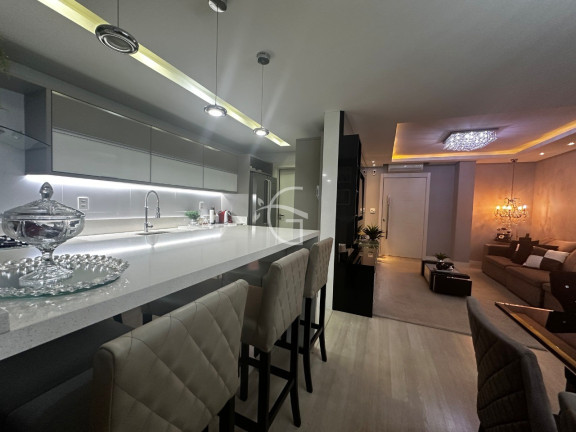 Imagem Apartamento com 3 Quartos à Venda, 146 m² em Anita Garibaldi - Joinville Imagem Apartamento com 3 Quartos à Venda, 146 m² em Anita Garibaldi - Joinville