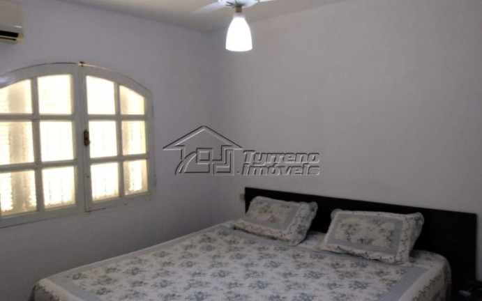 Imagem Casa com 3 Quartos à Venda, 202 m² em Caçapava - Caçapava