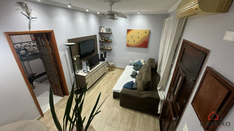 Sobrado com 2 Quartos à Venda, 70 m² em Vila Matias - Santos